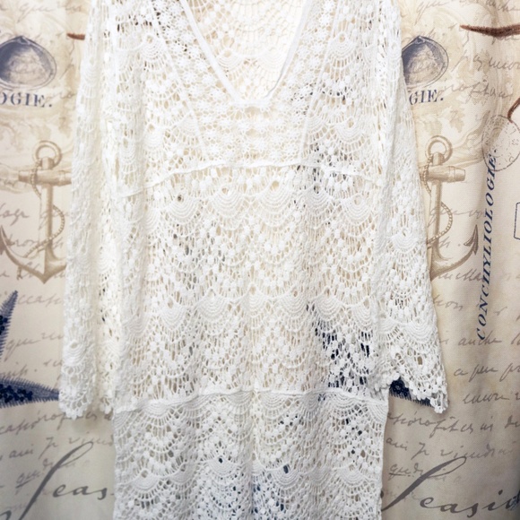 ๐ Beautiful Crochet Scalloped Lace Bikini Cover - Picture 15 of 16